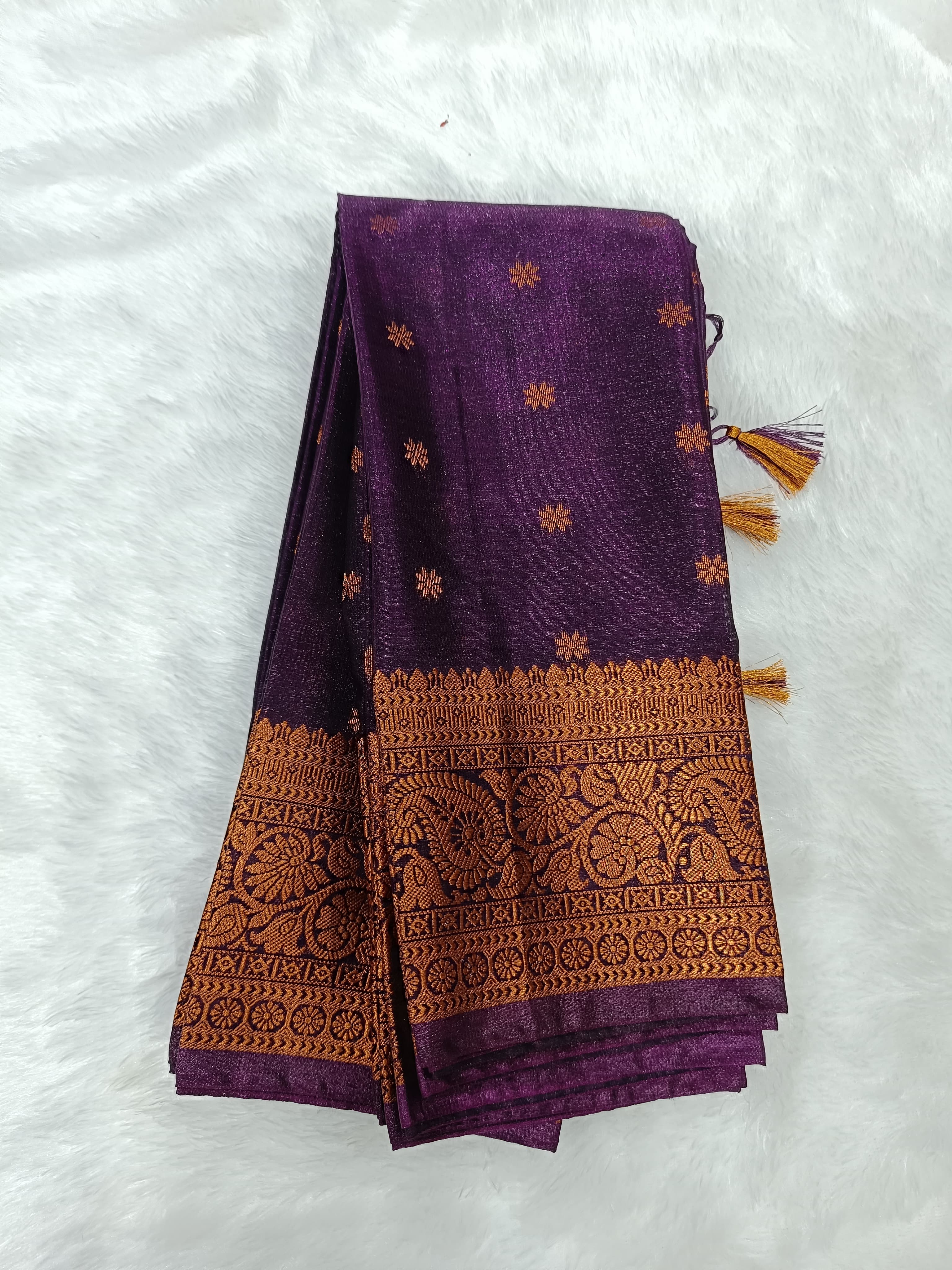 Kalanjali Paithani 107