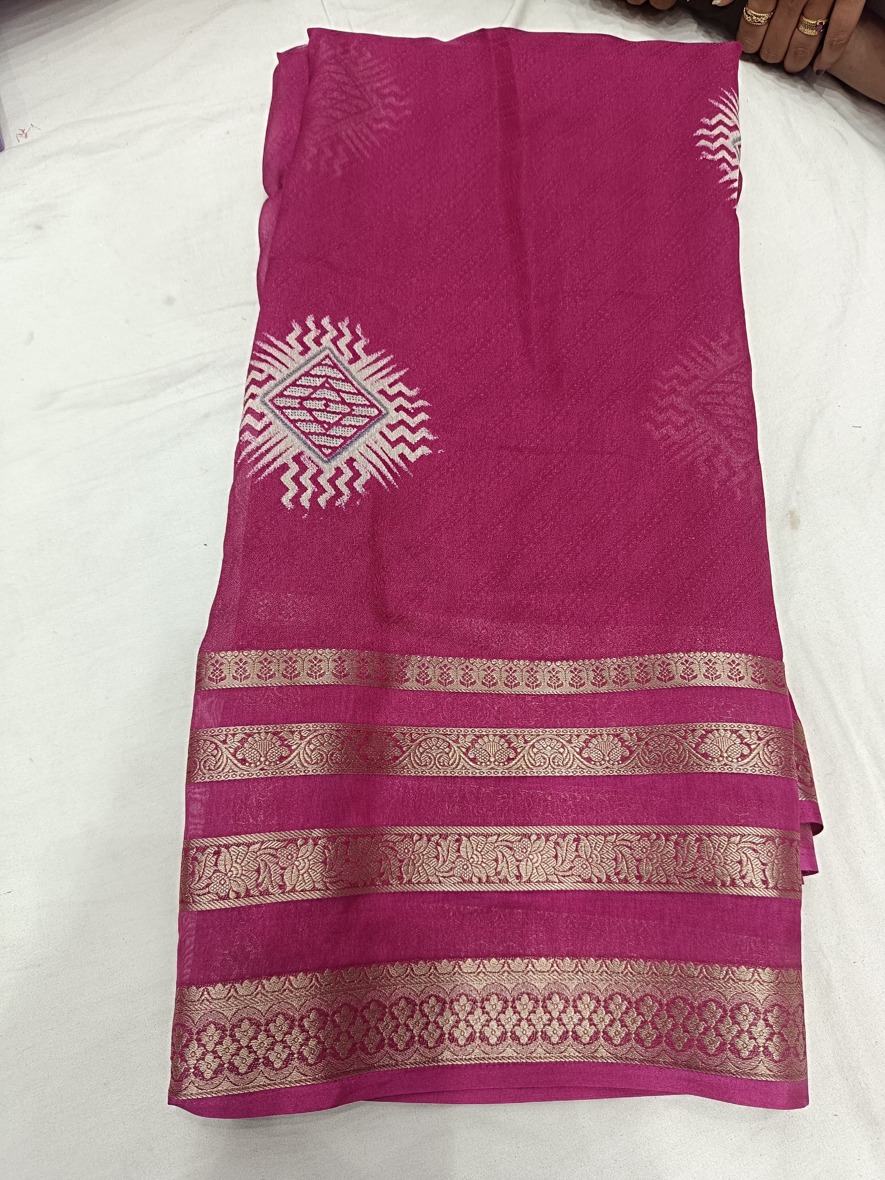 Jequard Silk 108